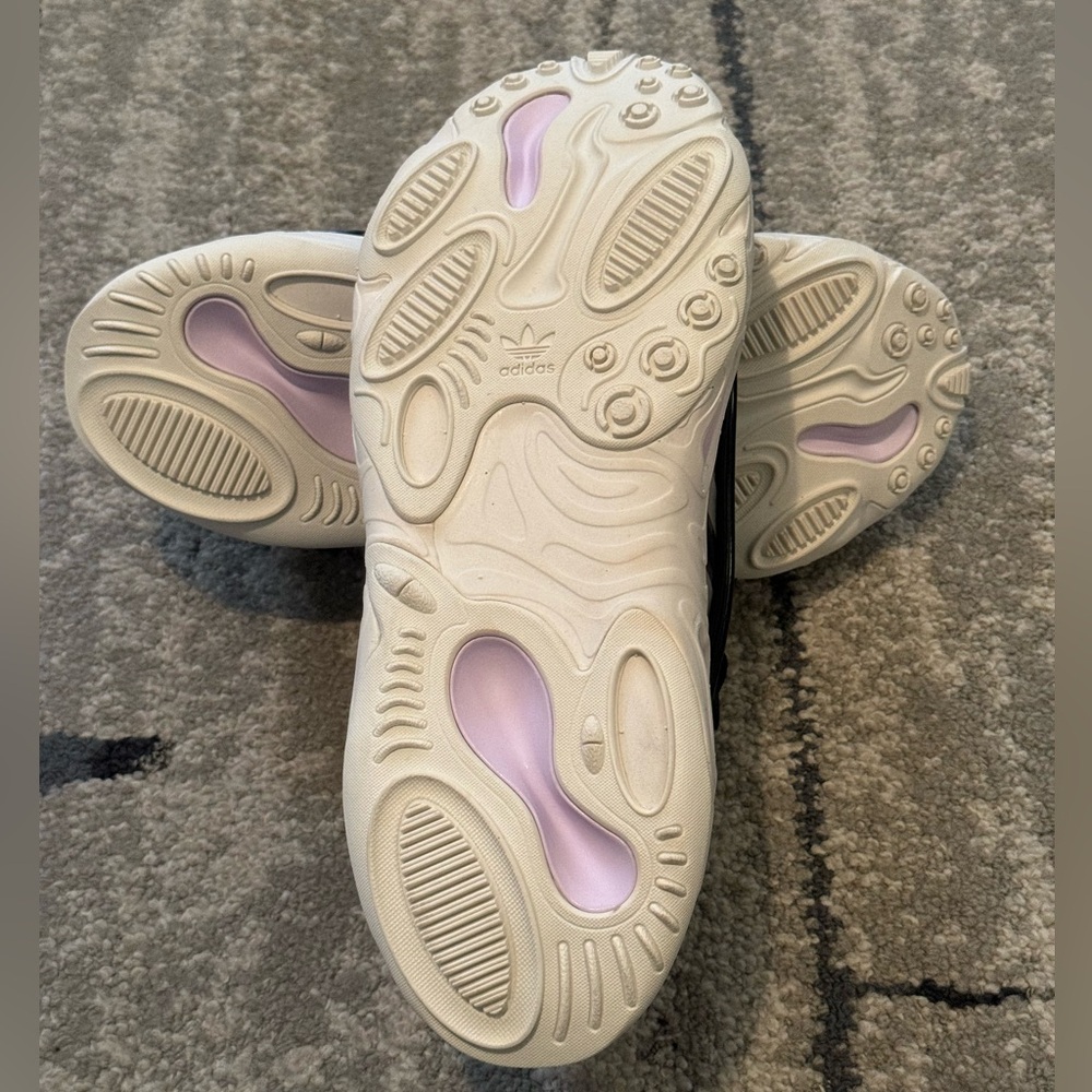 Adidas women’s Oznova - Picture 7 of 11
